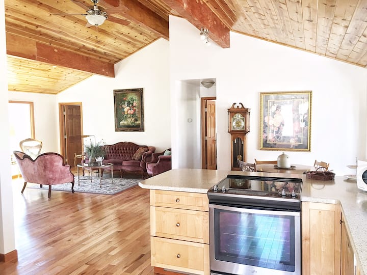 *MUST LOOK* Countryside Heaven!! Houses for Rent in Tomales