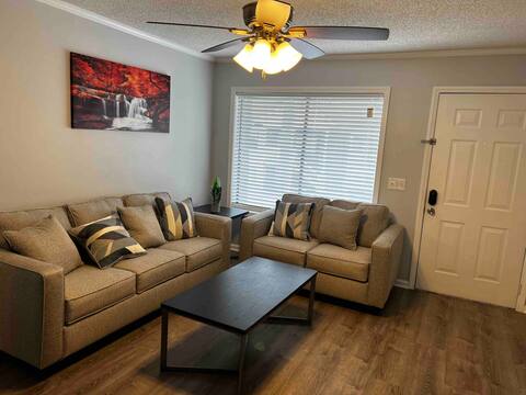 Cozy Apartment in Peaceful Archdale