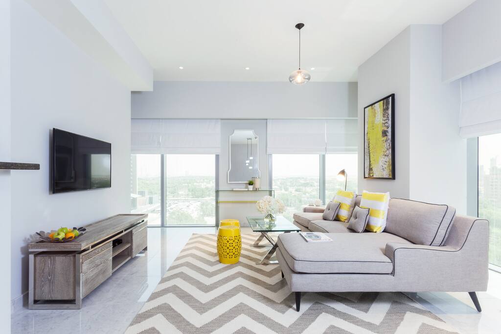 Spacious living area