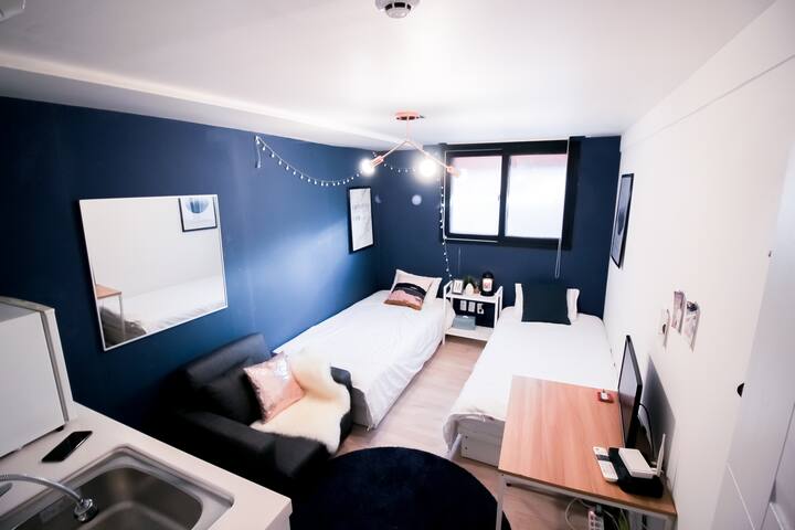 A26 Myeongdong 2min MRT ♡Warm♡ house [中文&Eng]