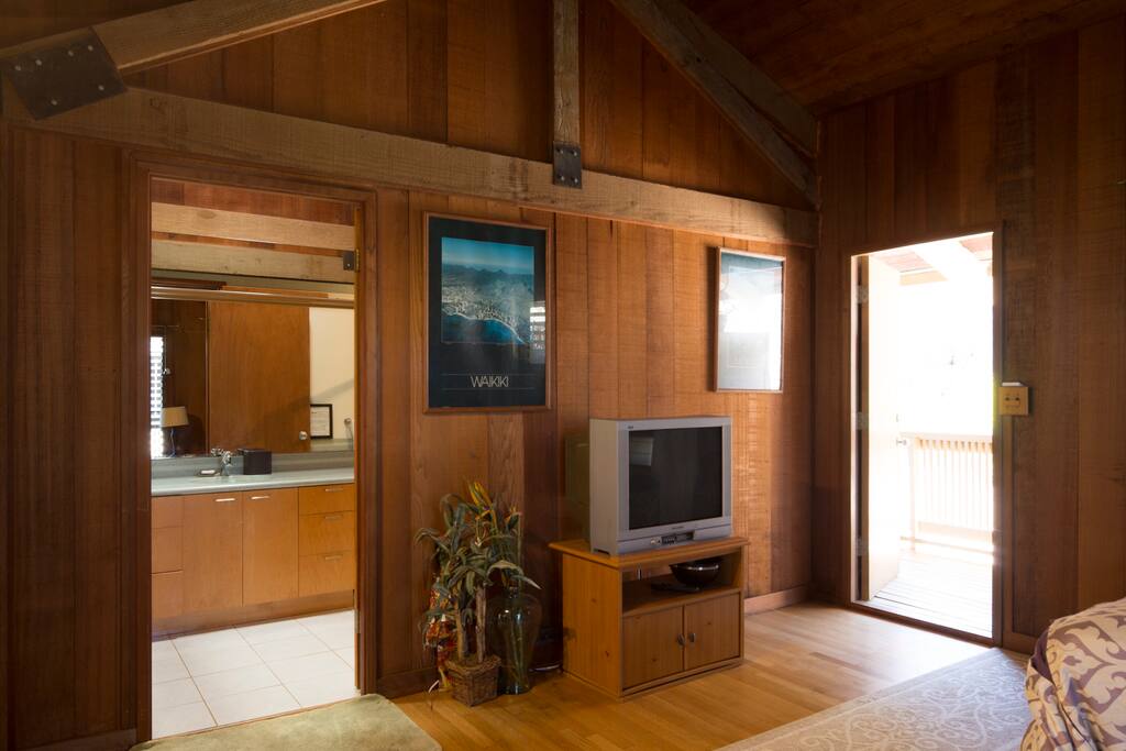 View to private entrance door, now removed TV per request..no TV!