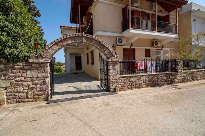 Laconian Collection managed Airbnb listing 3