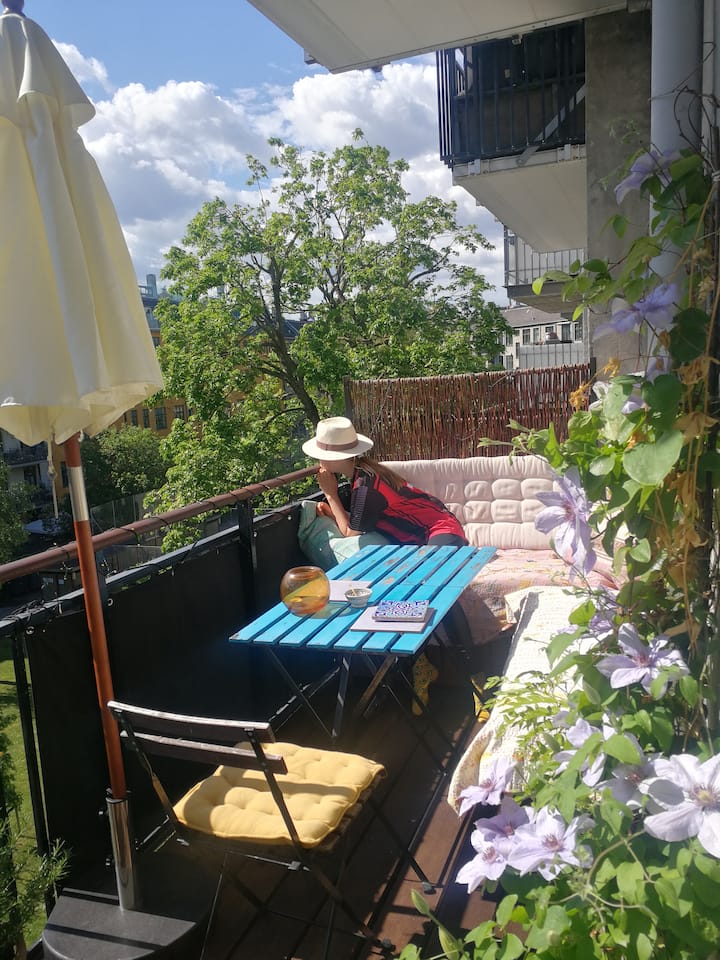 Vesterbro. Large, Sunny balcony Apartments for Rent in Copenhagen