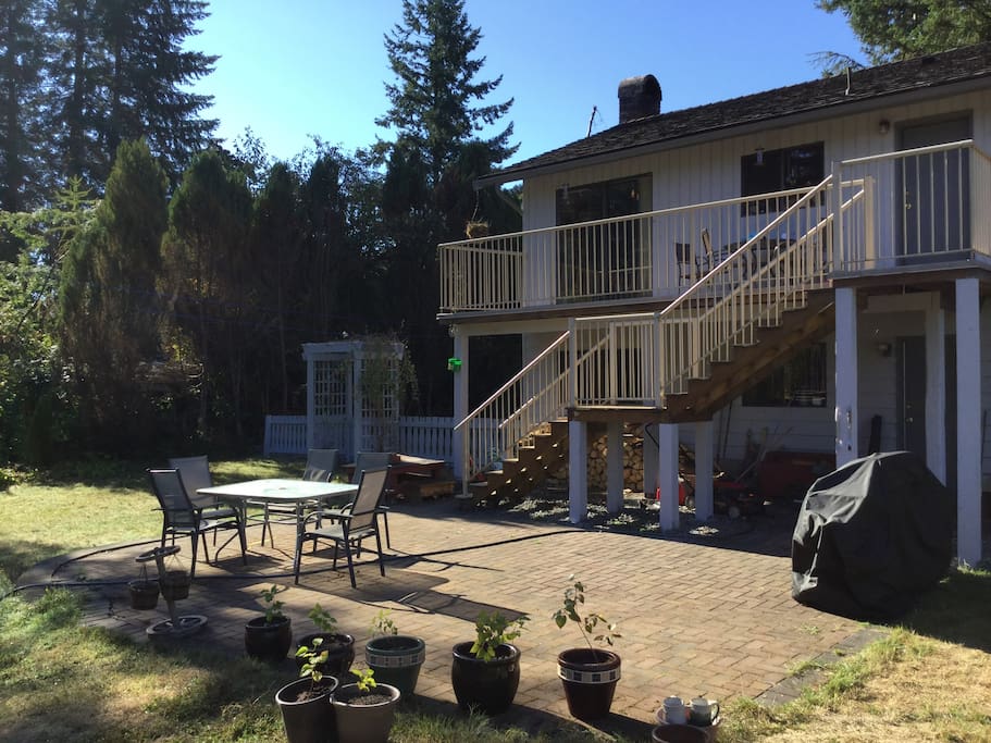 Upper and lower back patio