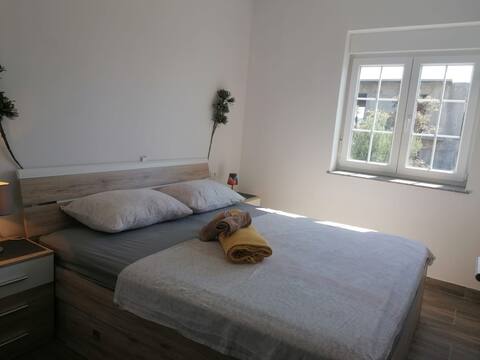 Apartment Luka 2 with Sea View