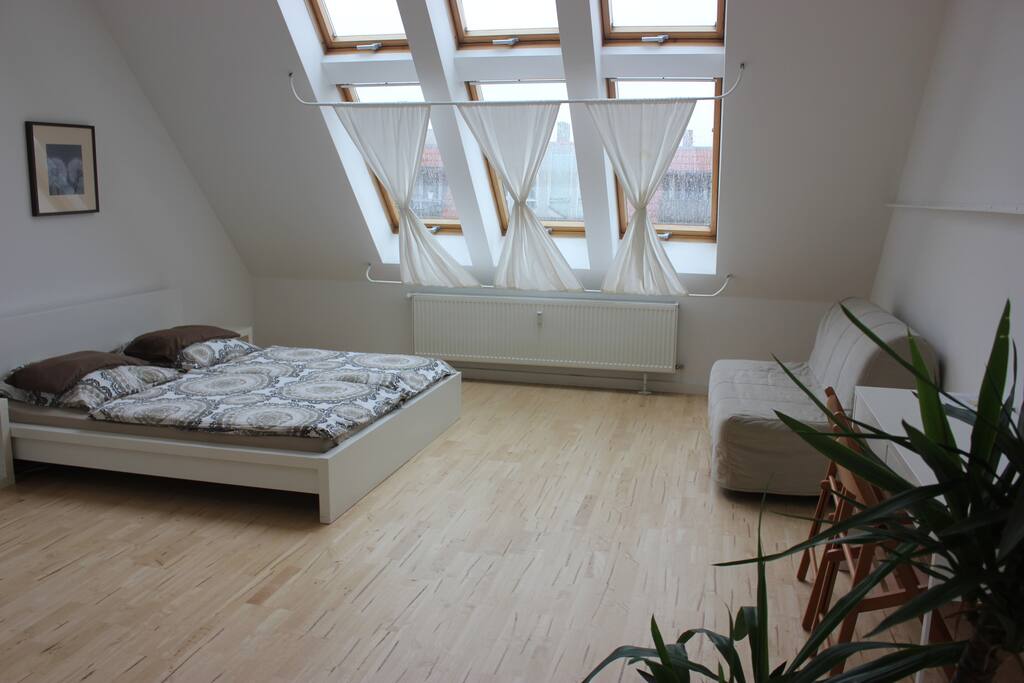großes Zimmer für 4