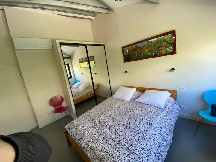 160 ס"מ מוארת