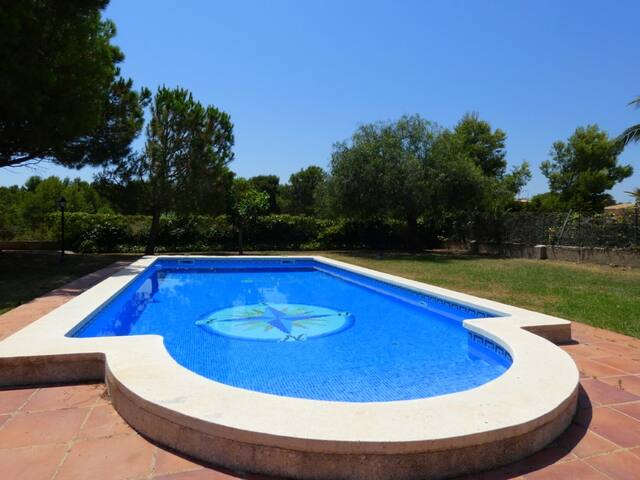 Rentalmar Apartments Salou managed Airbnb listing 3