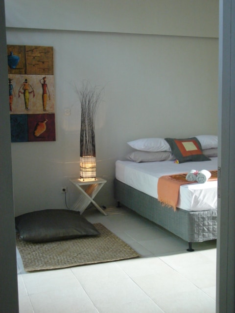 Bali style meets white and crisp.