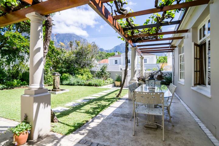 Cape Character Home gallery image 2