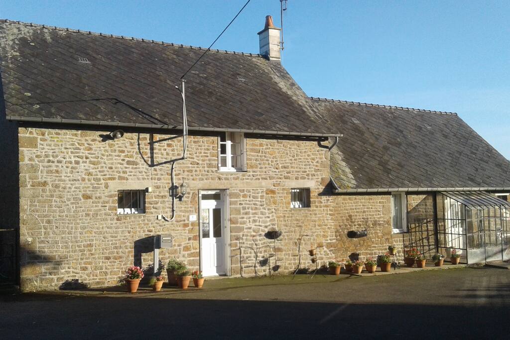 Front of la petite grange