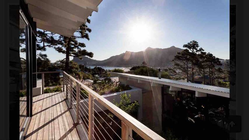 Hout Bay Sunset, modern design, fantastic view gallery image 4