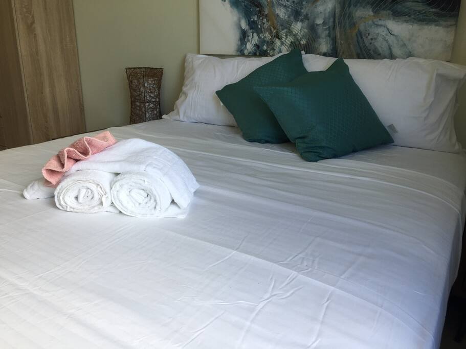 Queen sized inner spring mattress