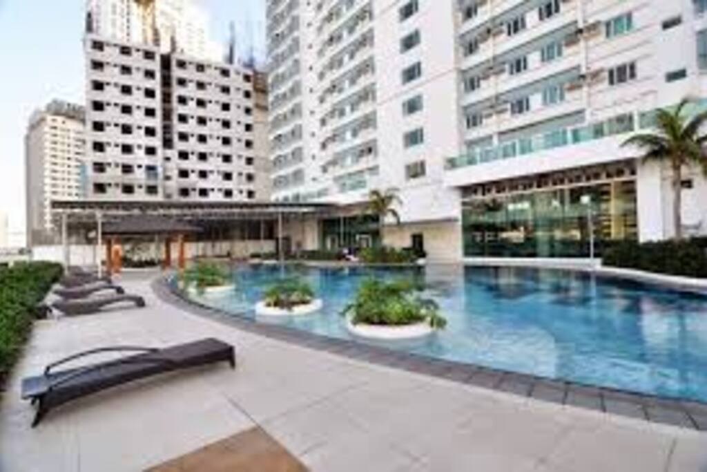 Swimming Pool Level