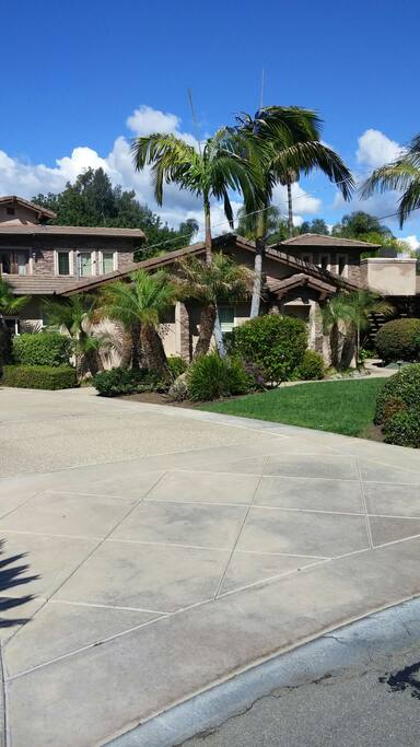 Main house from the street. Located at end of street in cul d sac. Private drive and entrance for guests.