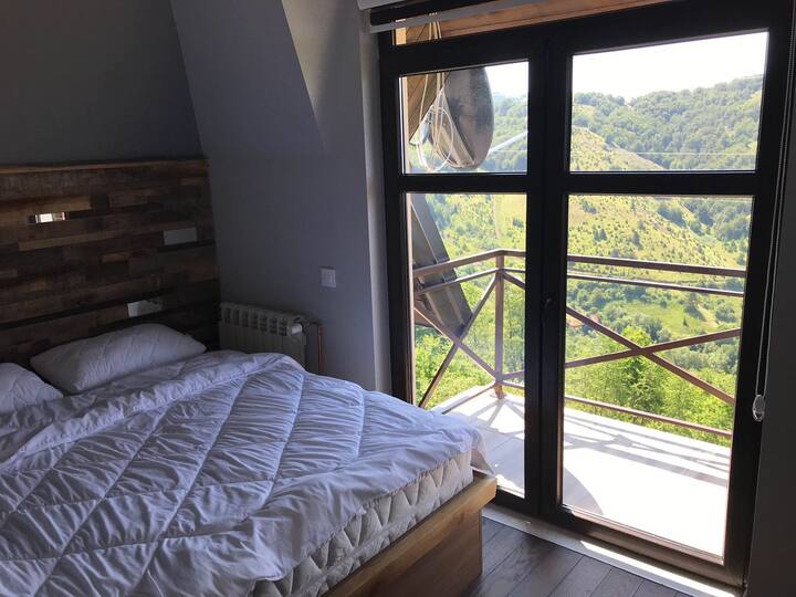 Vista al dormitorio 

La vista desde la cama