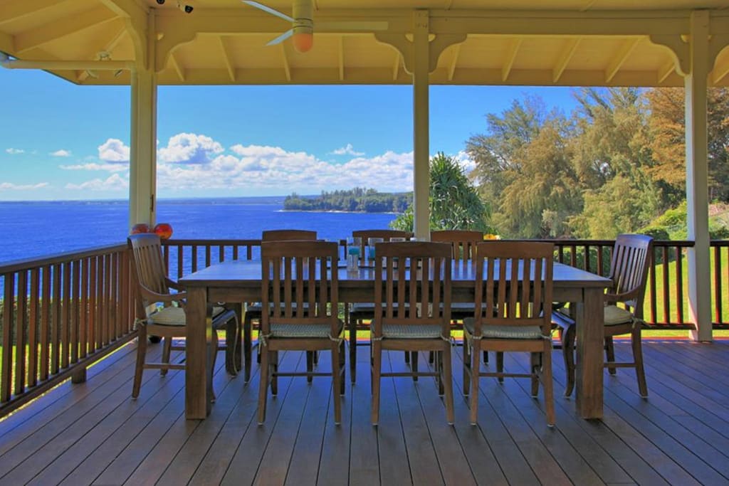 Secluded luxury, ocean front estate Houses for Rent in Papaikou