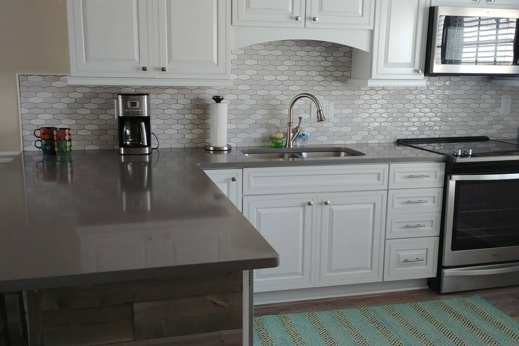 Newly Renovated Kitchen