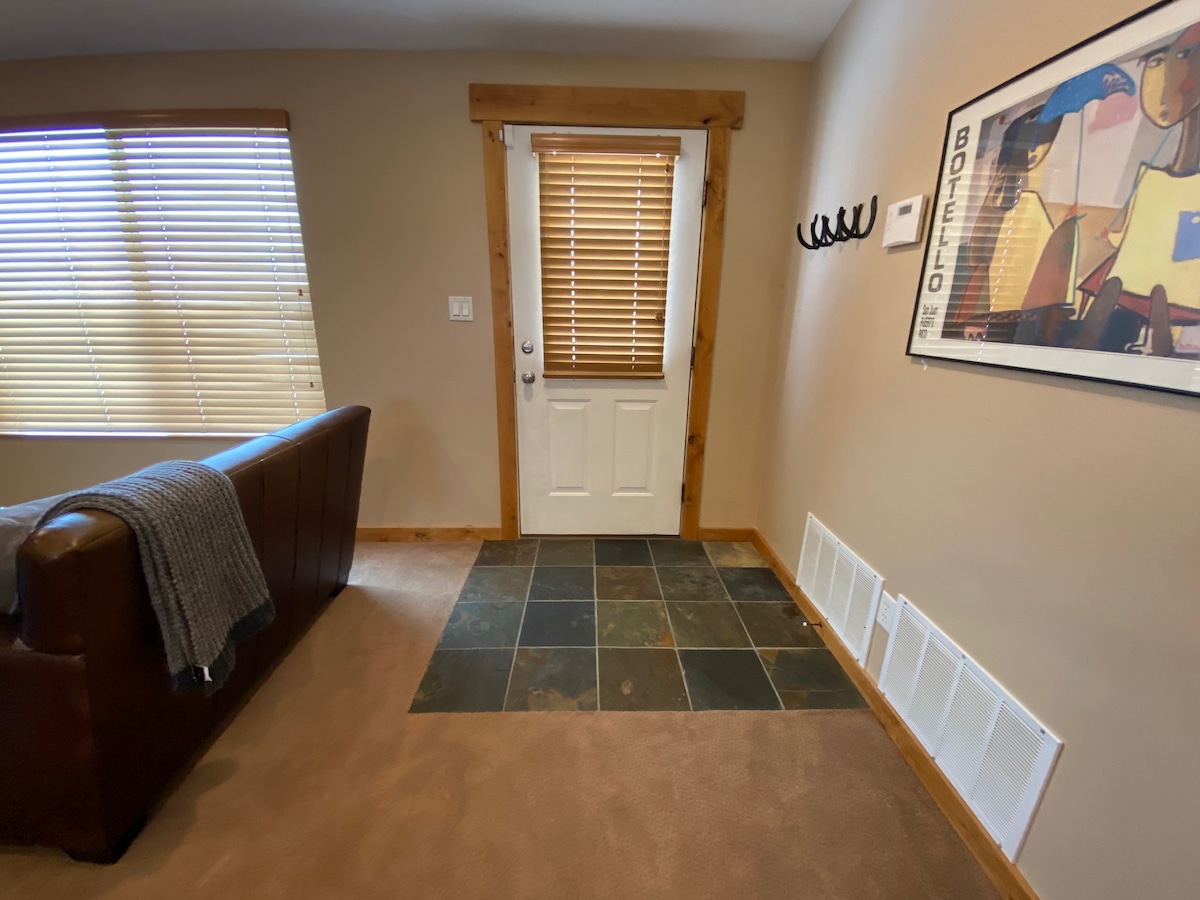 Quiet location in "Swiss community" near Park City