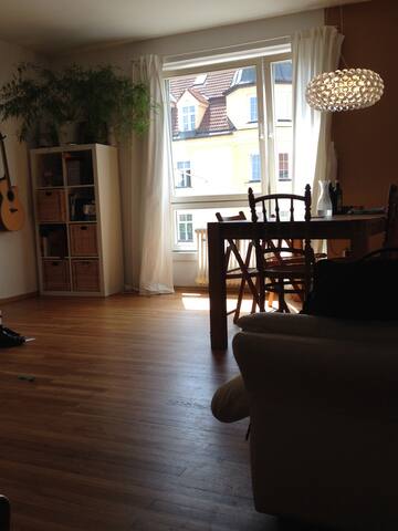 Great flat for Oktoberfest – for couples or 4 gallery image 2