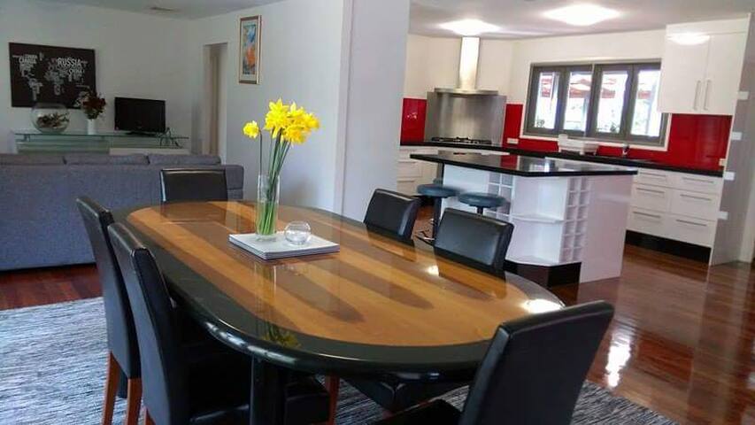 Stay@ Montville Great Walk gallery image 3