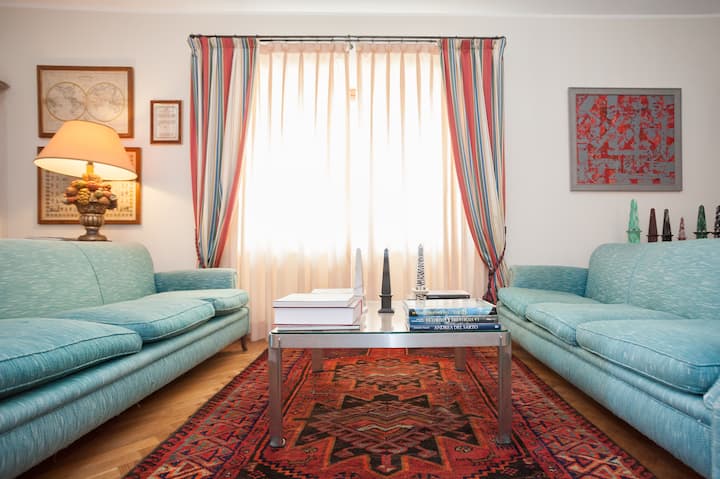 Stylish villa with pool and AC near Rome