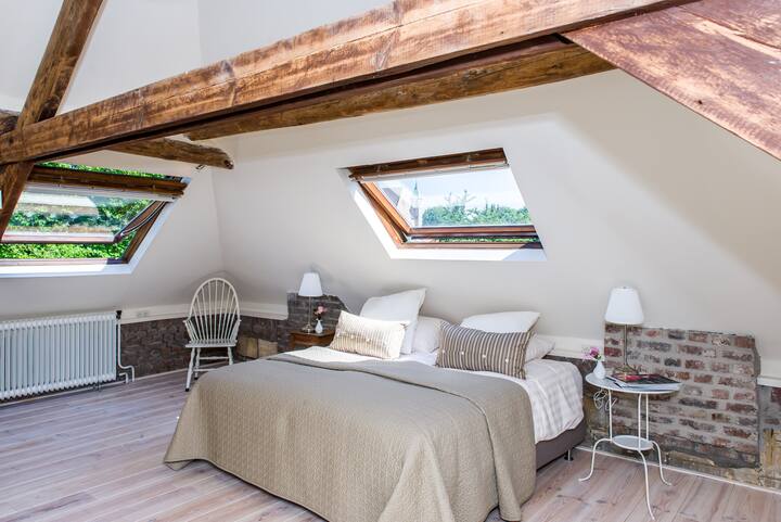 Annelies Place to B& B kamer Lotte