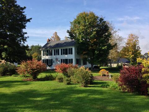 Chandler House:  Picture Perfect