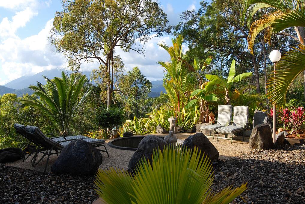 Spectacular Views over Daintree Houses for Rent in Daintree