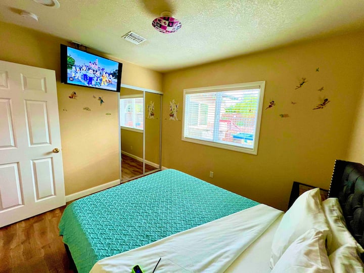 Tinker Room