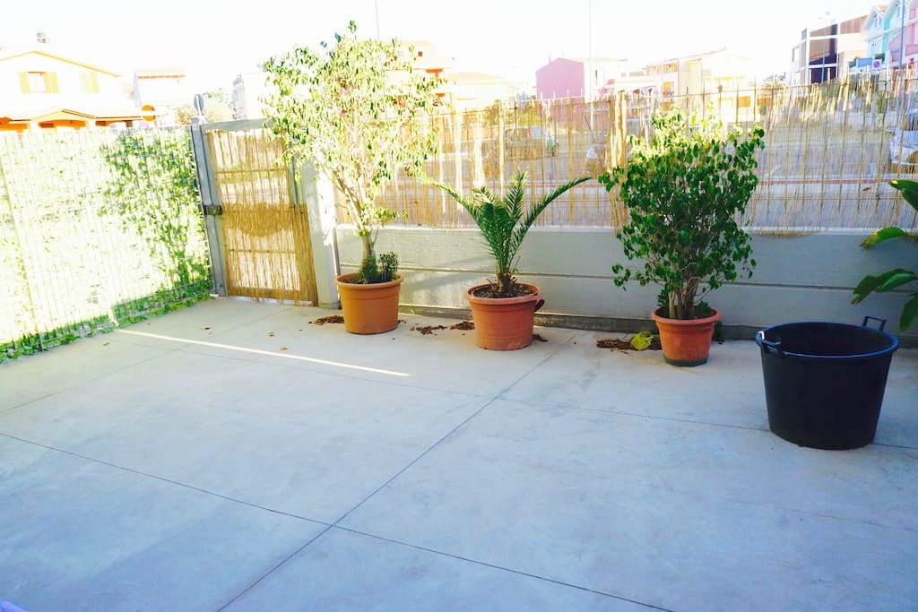 Front terrace
