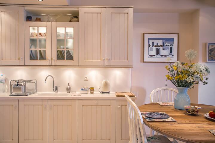 Villa Oliva – majestic views of Andros gallery image 5