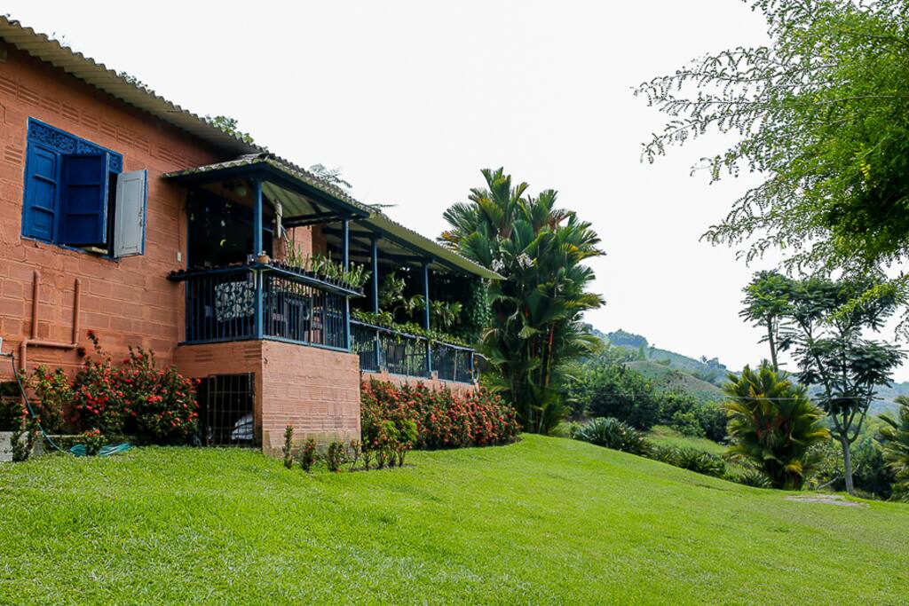 Finca Romelia Orchids & Birds Rural accommodation