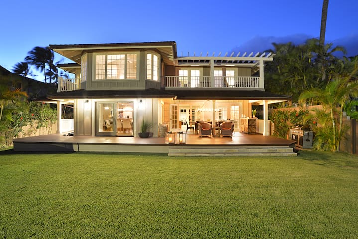 Experience Oceanfront Paradise on O’ahu