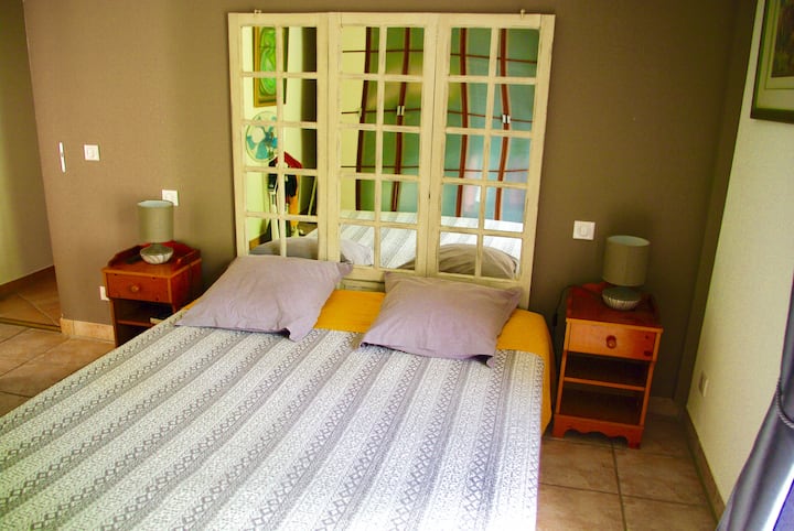 غرفة النوم 1