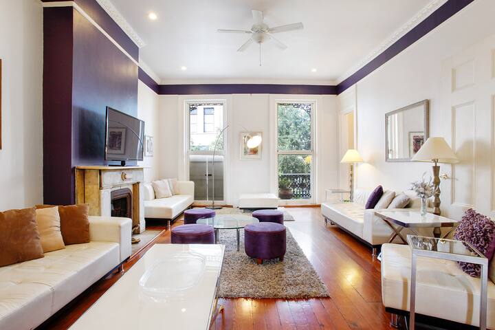 Arts District Gem – Les Carillons gallery image 5