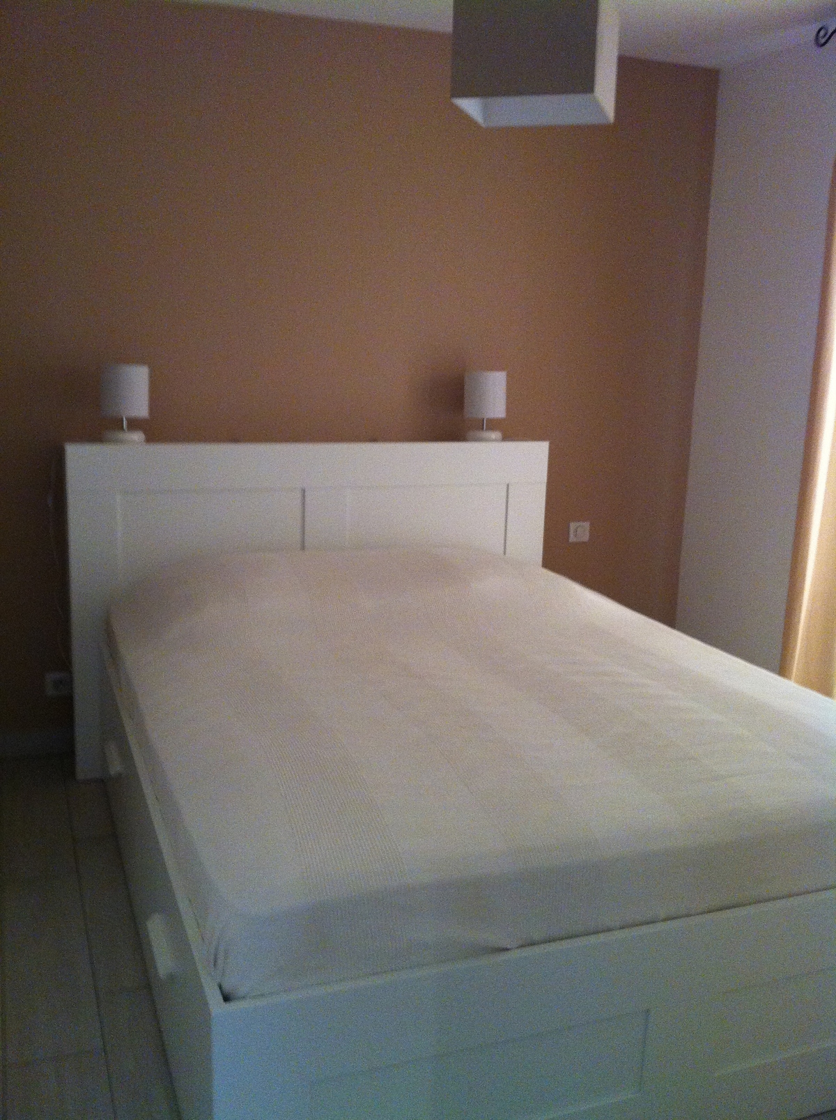 ห้องนอน 4: เตียง 160 * 200 (บ้านหลังเล็ก 50 ตร.ม.) 