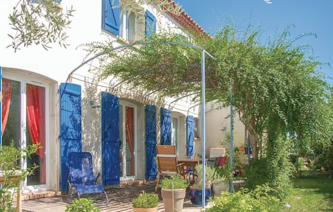 Large family home with pool