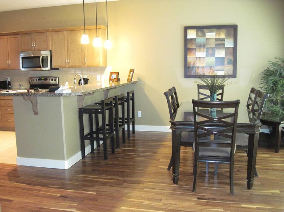 Kitchen/dining area