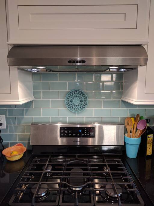 Beautiful modern kitchen with brand new appliances