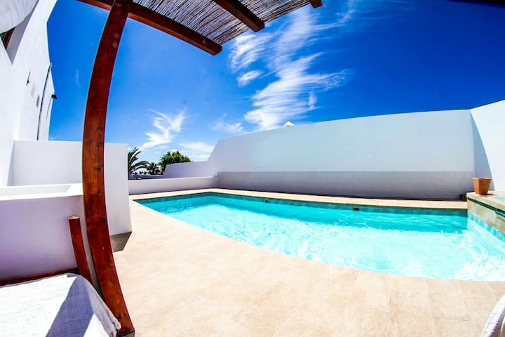 Airbnb Playa Blanca Vacation Rentals Places To Stay