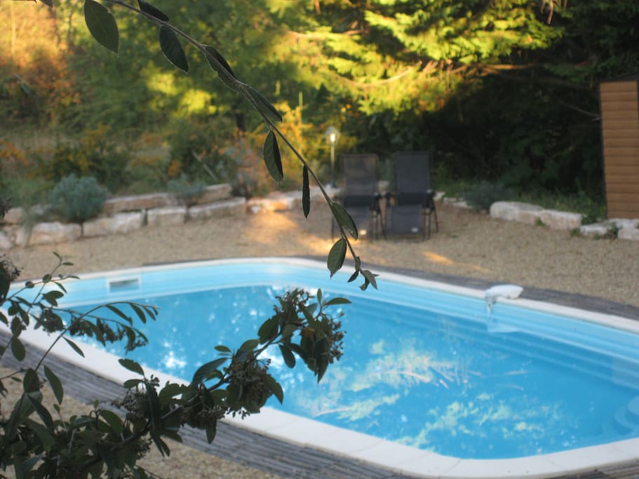 piscine, piste pétanque