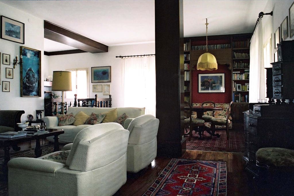 Ground floor / Lounge