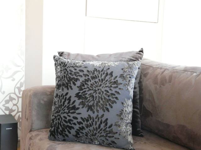 5-star Penthouse with amazing views gallery image 3