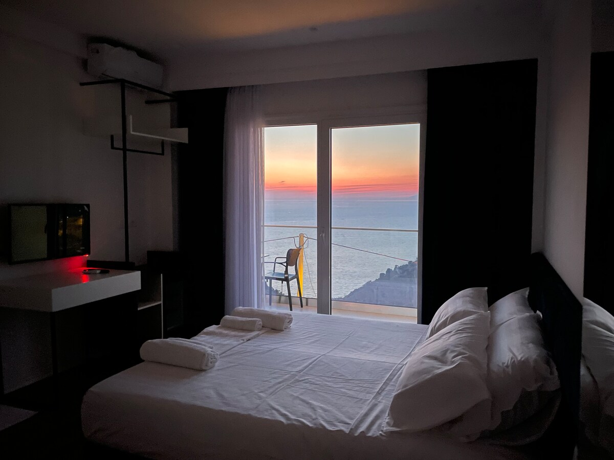 Quarto com vista para o mar perto de Mirror Beach | Relaxamento e