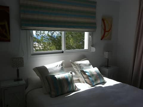 Successful Airbnb property: HouseRocaLlisa,VillasMaryGolf IBIZA in Santa Eulària Des Riu