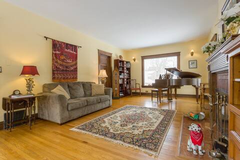 Boulderstrewn: Historic Homewood home