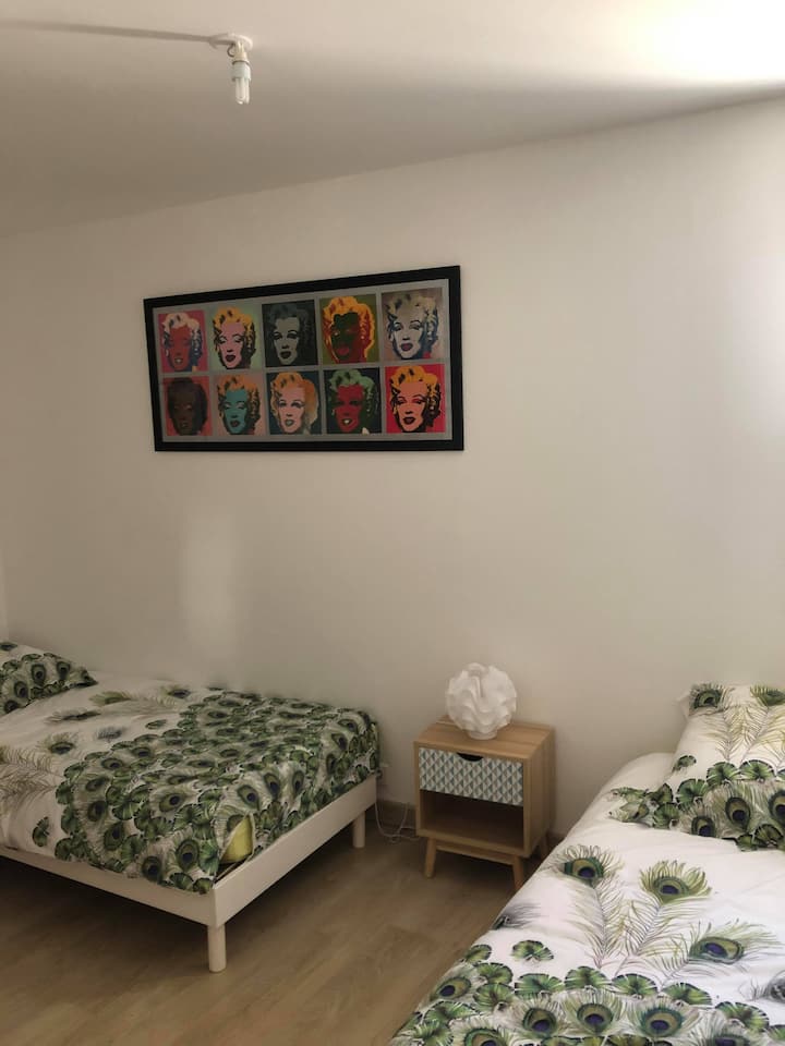 غرفة النوم 1