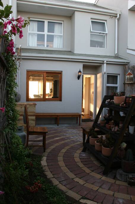 HOUSE ENTRANCE
