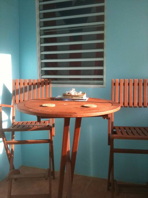 Screened porch seating